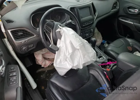 2020 Jeep Cherokee Latitude Plus from USA, damaged, VIN 1C4PJLLB2LD528551